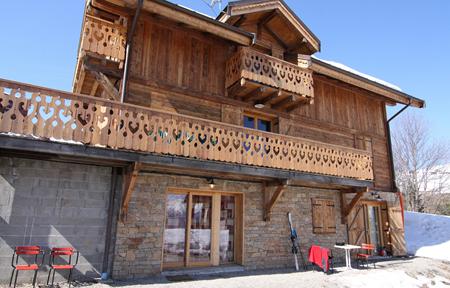 Chalet Le Caribou slide 3