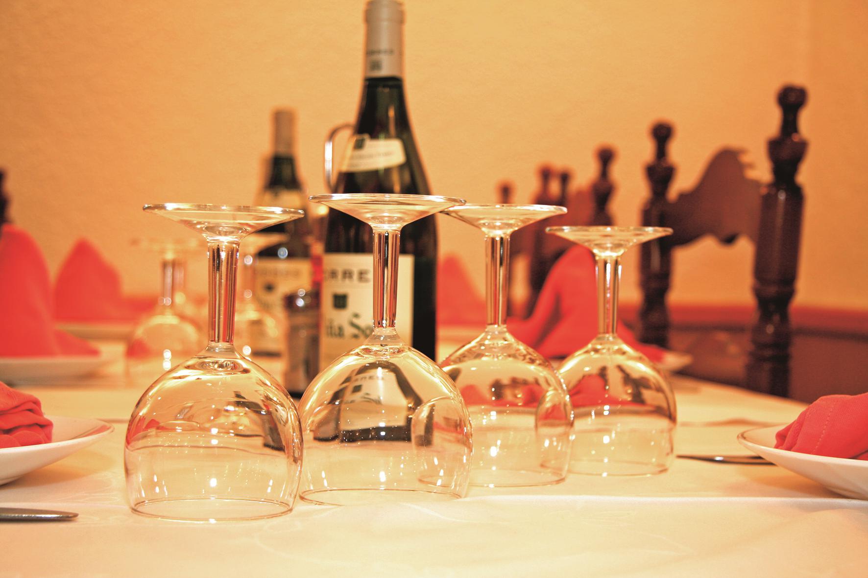 Hotel Montecarlo slide 5