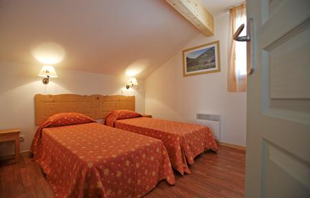 Résidence le Hameau du Puy slide 3