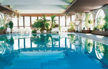 Beauty & Sporthotel Tirolerhof slide 3