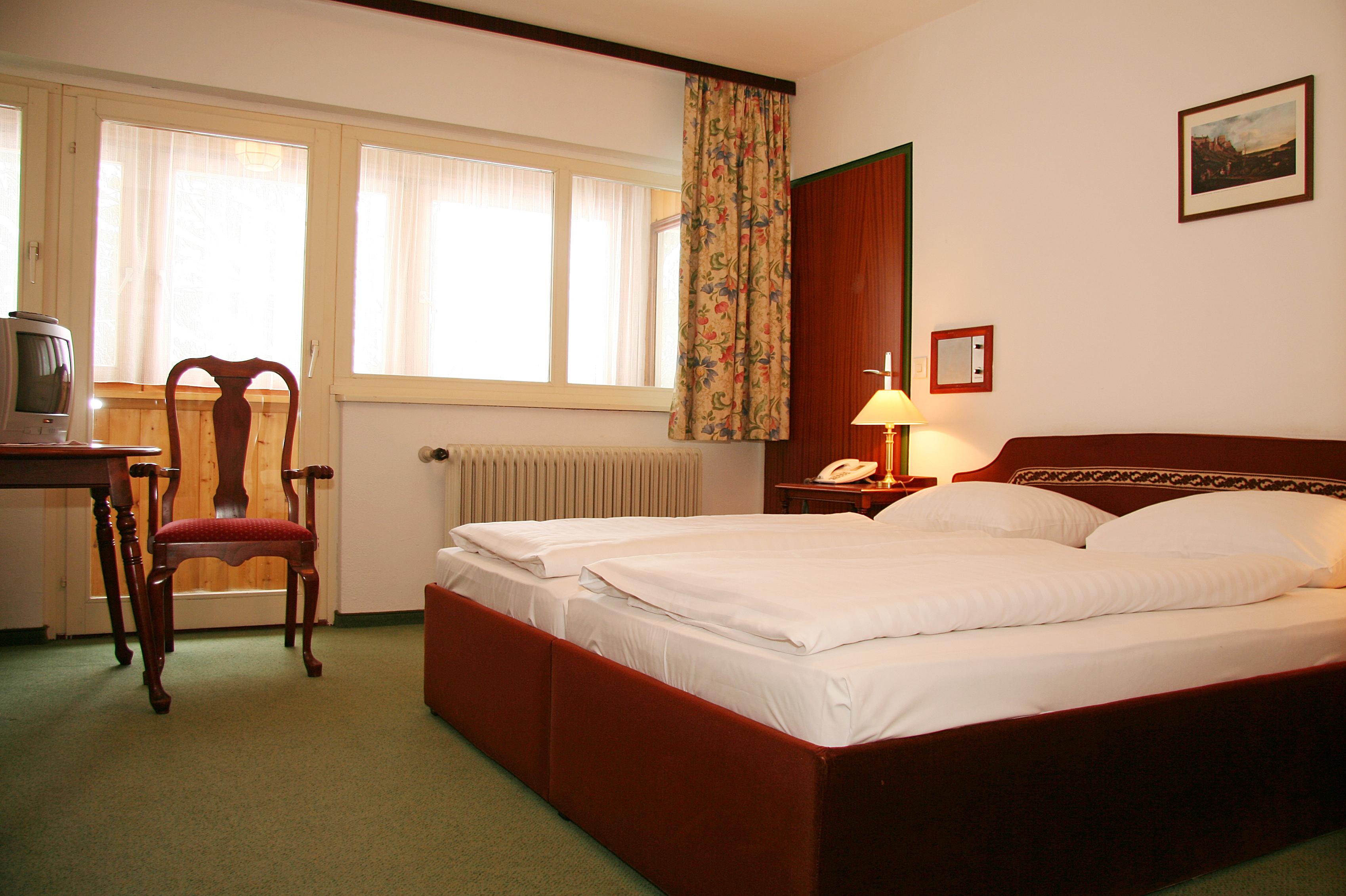 Parkhotel Kirchberg slide 2
