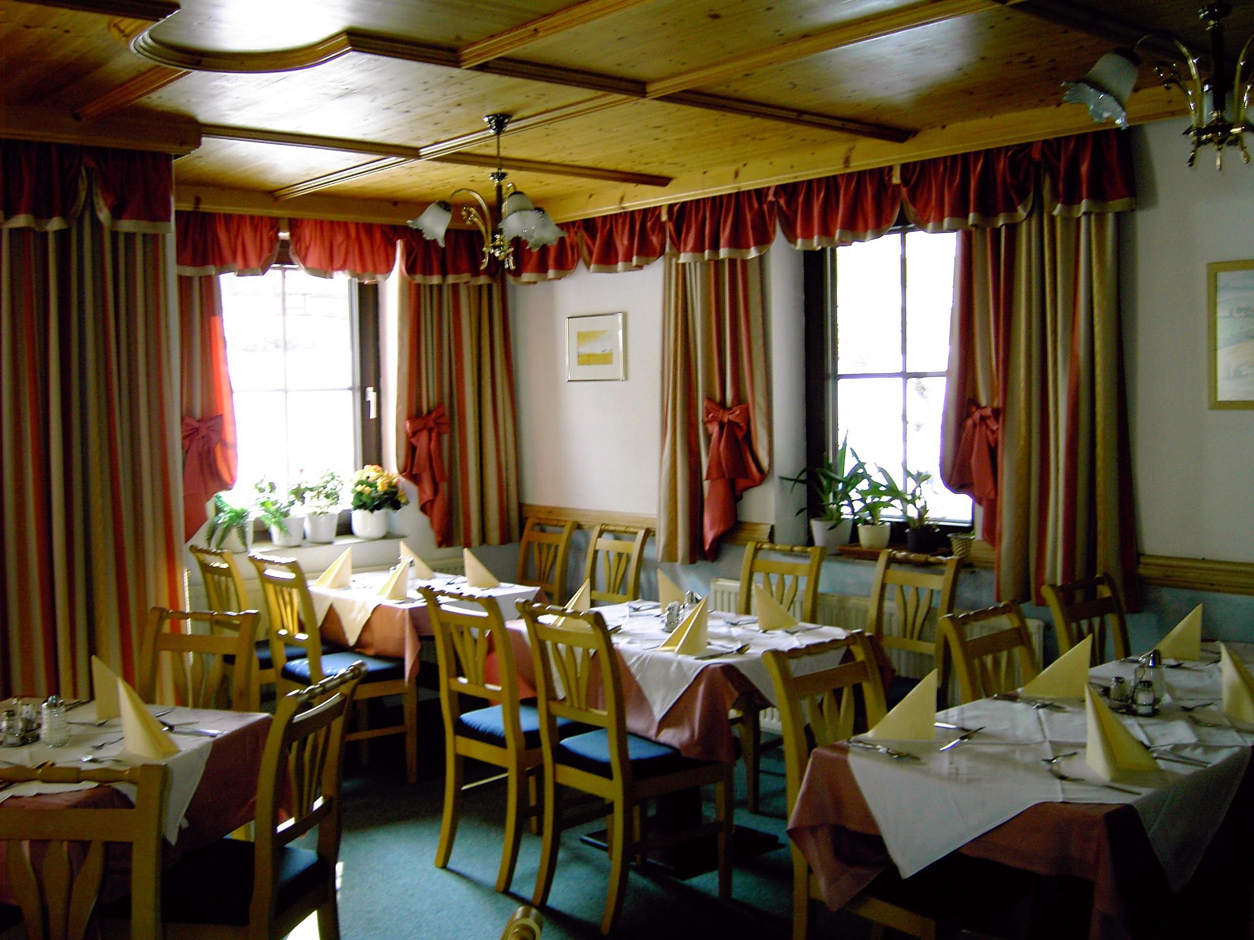 Hotel-Pension Konrad slide 3