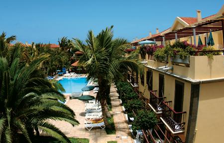 Bungalows Maspalomas Oasis Club  slide 2