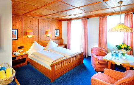 Dorfhotel Glücksschmiede slide 3