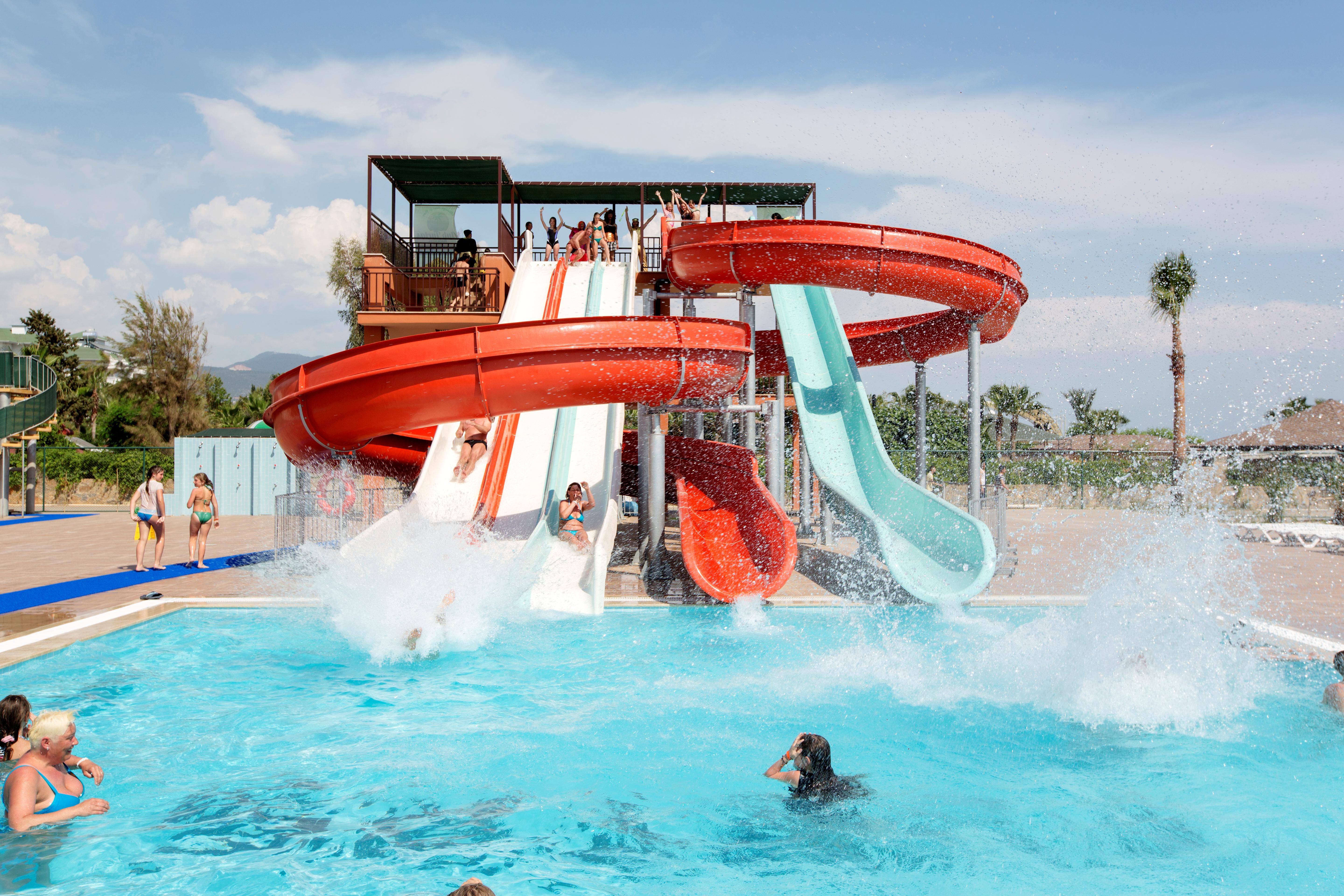 Club Turtas Hotel  slide 5