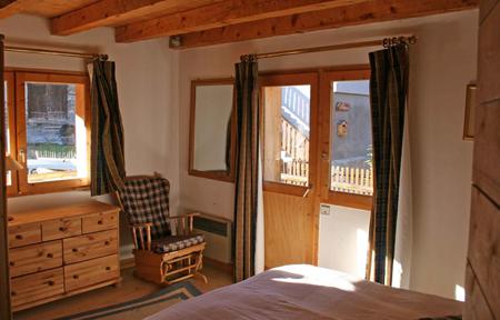 Chalet Raffort slide 1