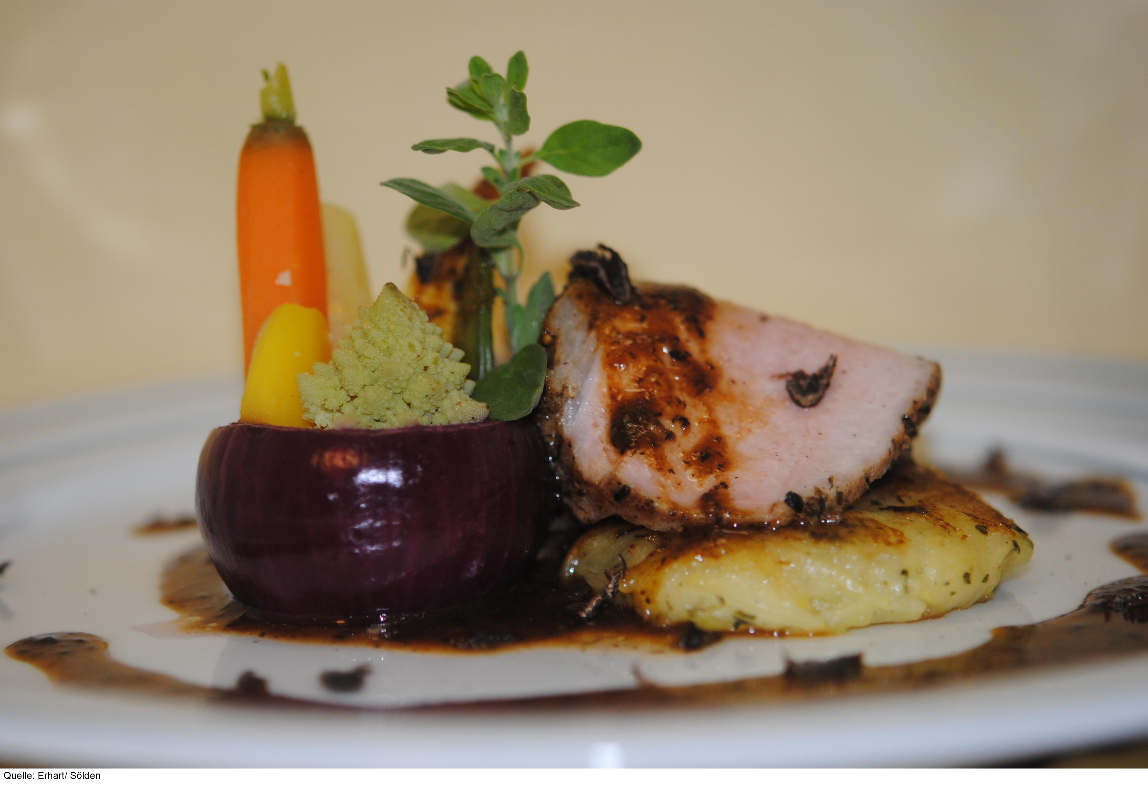 Hotel Erhart slide 5