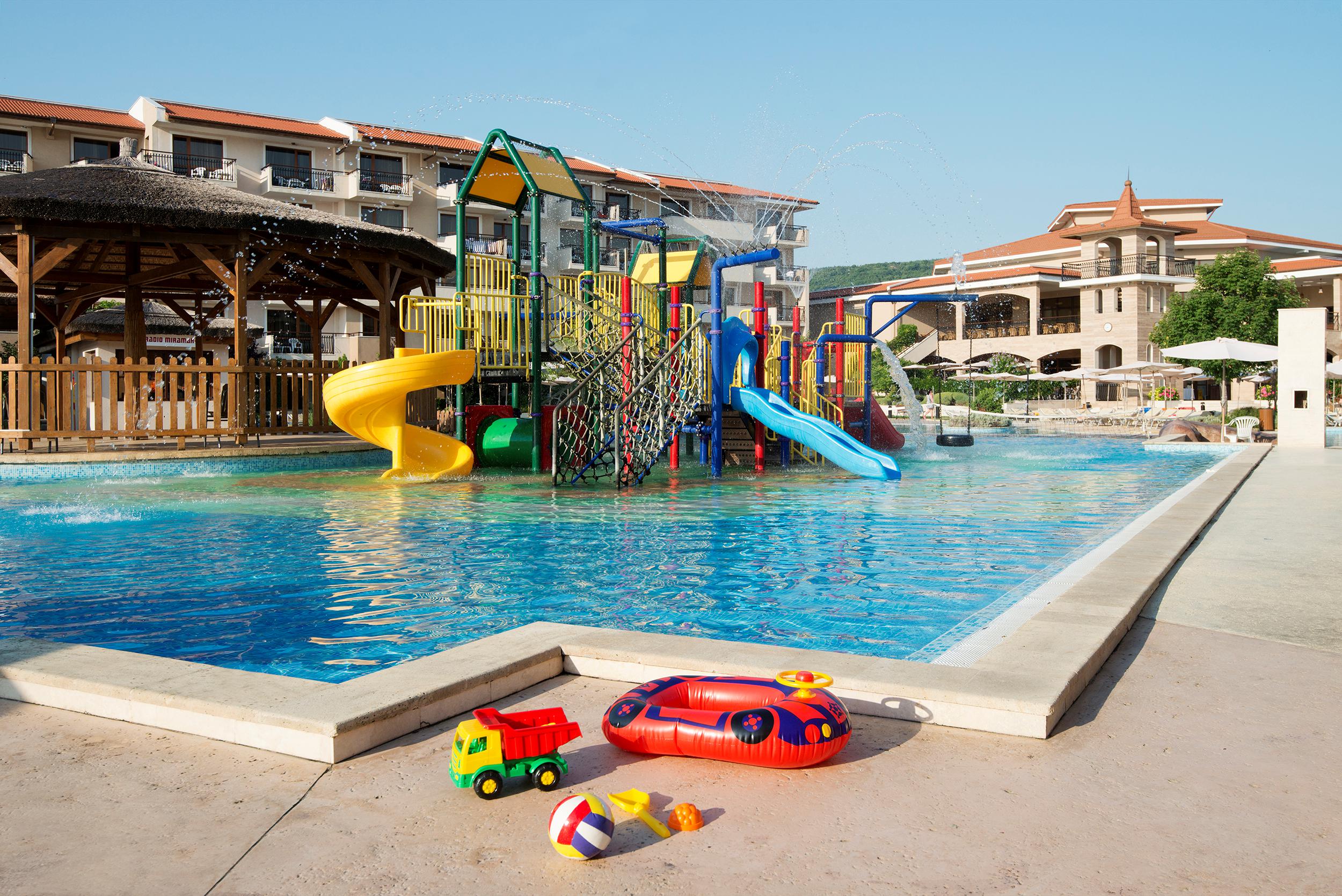 HVD Miramar Club Hotel slide 5