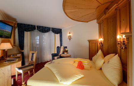 Hotel Alte Post slide 5