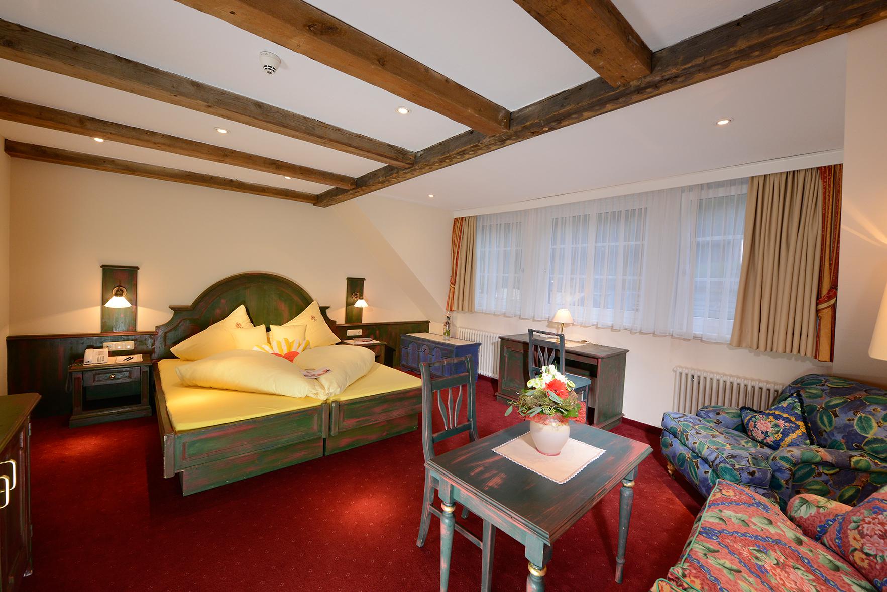 Hotel Alte Post slide 4