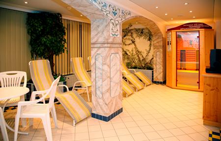 Hotel Schneeberger slide 4