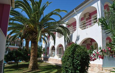 Lejligheder Mathraki Resort slide 3