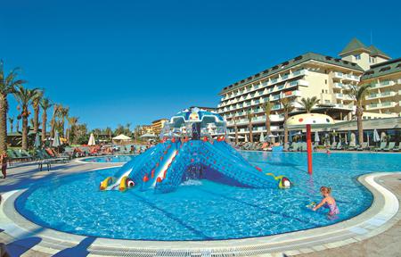 Hotel MC Arancia Resort slide 3