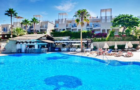 Los Olivos Beach Resort slide 2