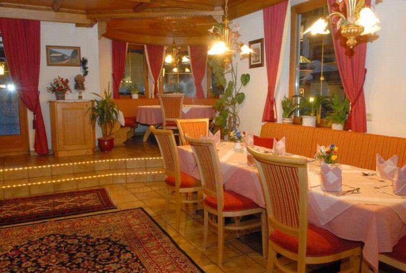 Hotel Waldhof slide 3