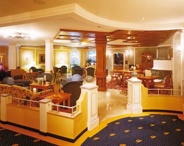 Hotel Waldhof slide 4