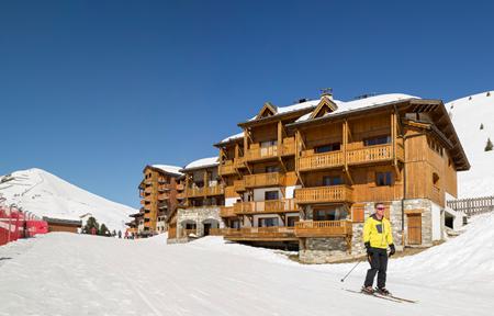 Résidence Montagnettes Le Chalet des Cimes slide 1