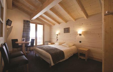 Hotel Club Le Crêt slide 4