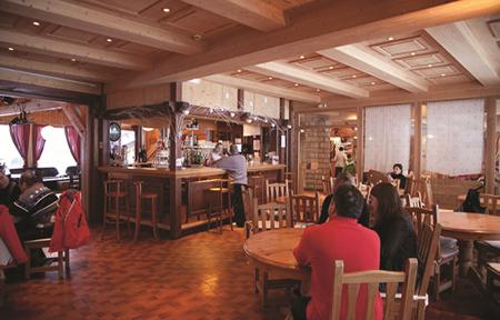 Hotel Club Le Crêt slide 5