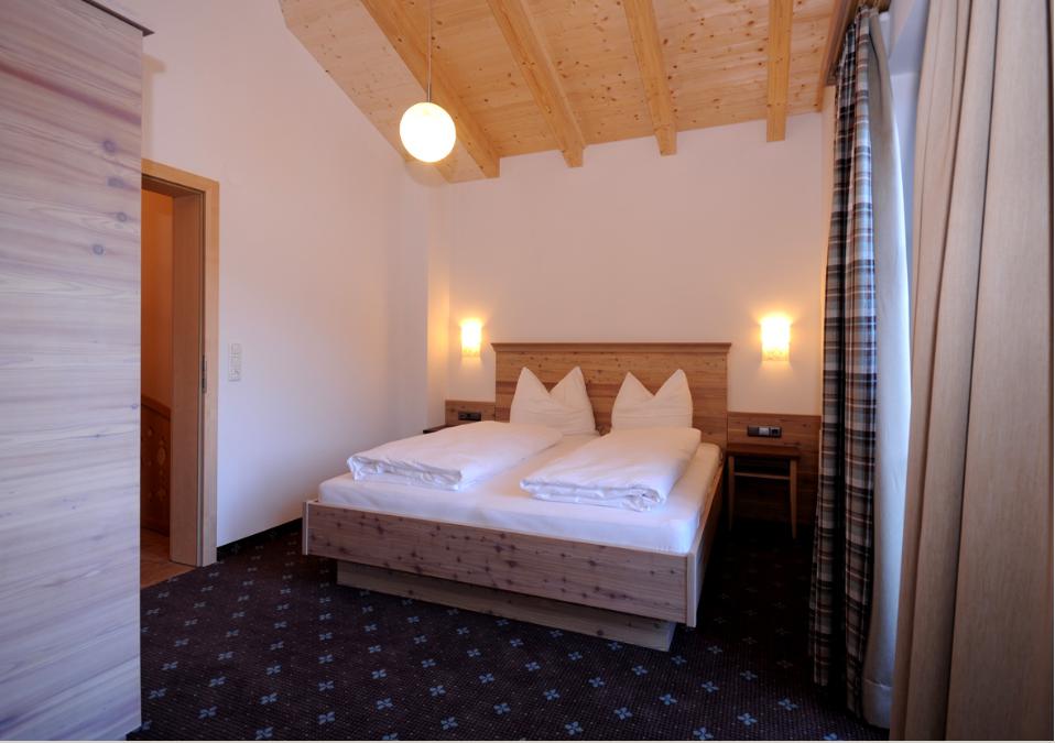 Chalet Schnee slide 2