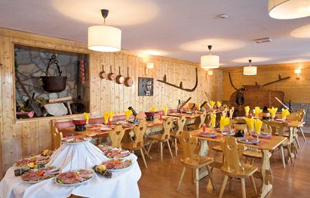 VVF Club Serre Chevalier Briançon  slide 2