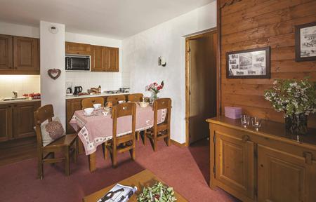 Résidence Vacancéole Les Chalets de la Ramoure slide 5