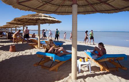 Hotel Titanic Beach Spa slide 4