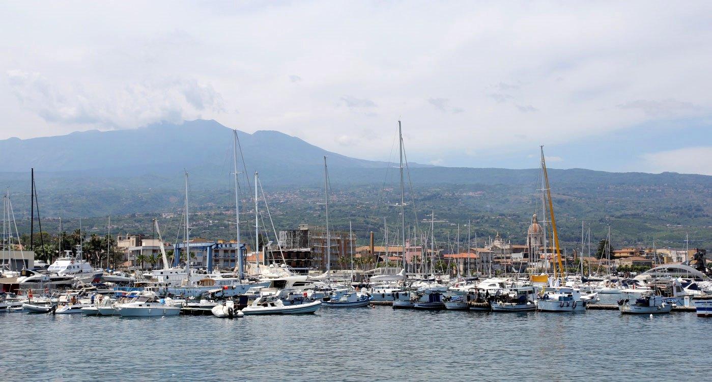 Riposto Foto: 4 af 10