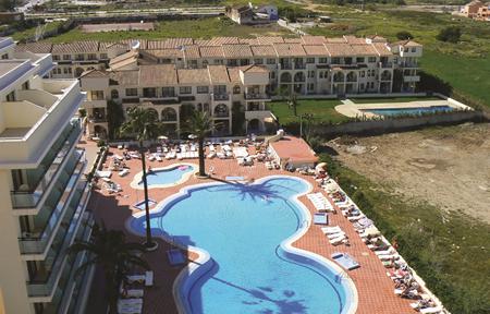 Lejlighedshotel Puente Real slide 3