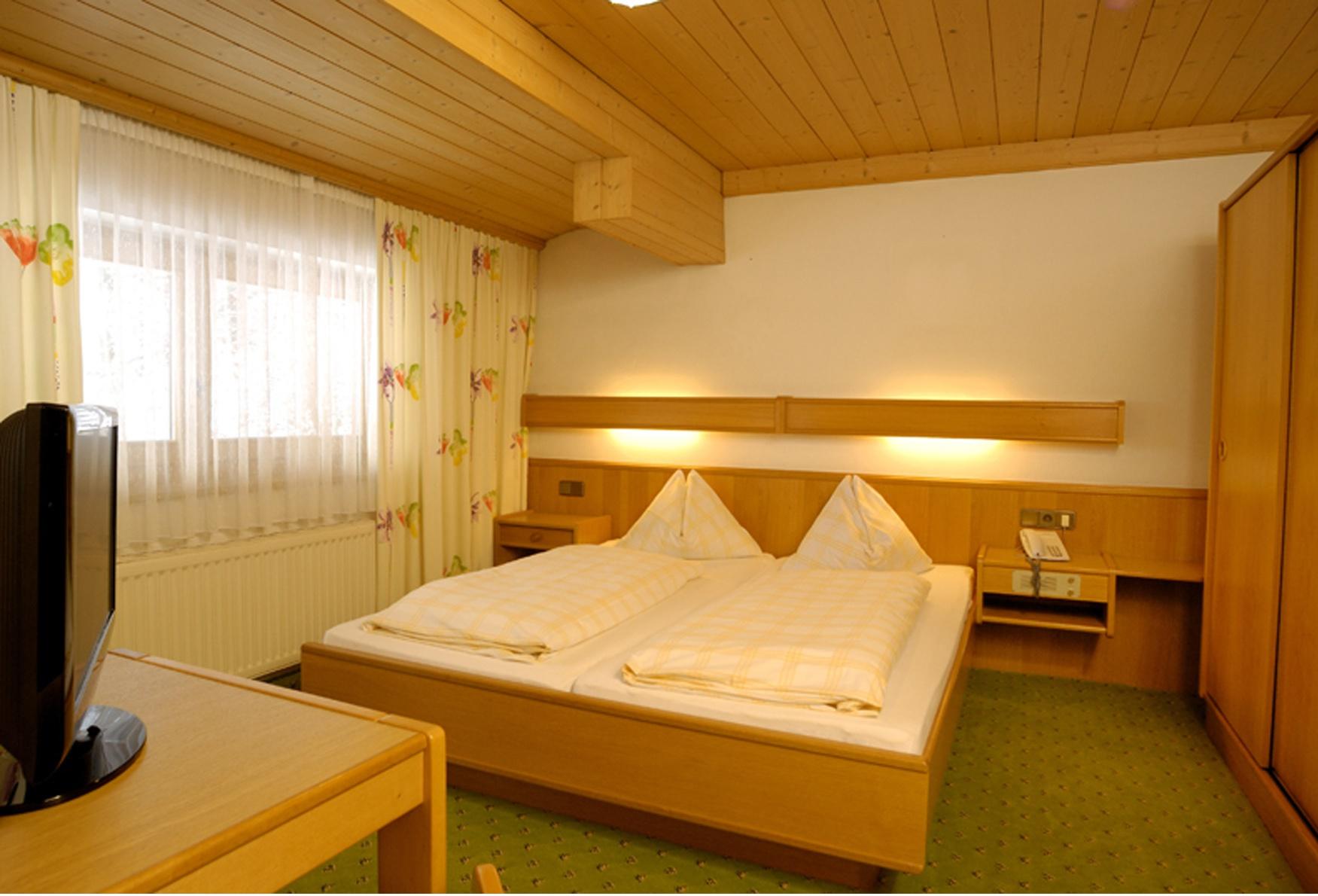 Hotel Alpenblick slide 5