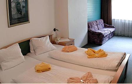 Alpenhotel Edelweiss slide 2