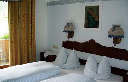 Pension Tannerhof slide 3