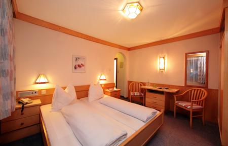 Pension Bergheil slide 2