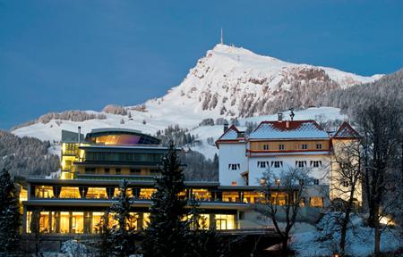 LEBENBERG Schlosshotel slide 1