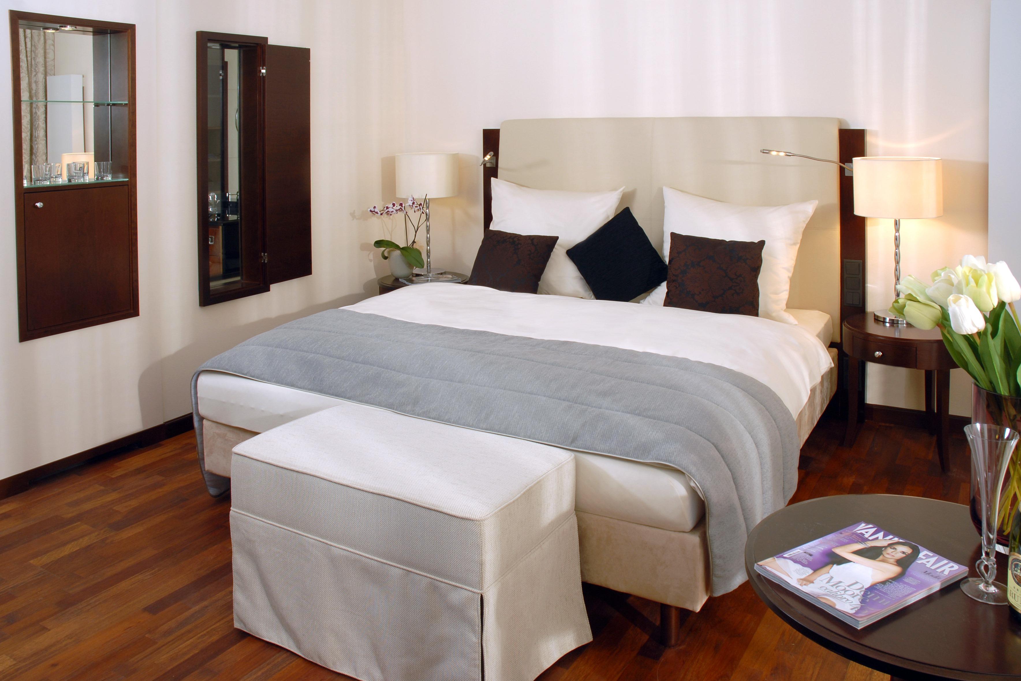 LEBENBERG Schlosshotel slide 2