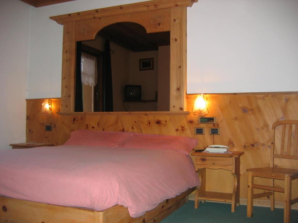 Hotel Costa Verde slide 3