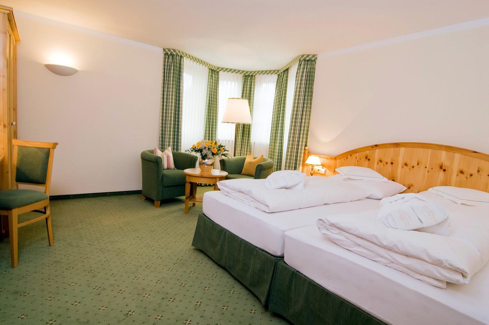 Hotel Premier Kaiserhof slide 2