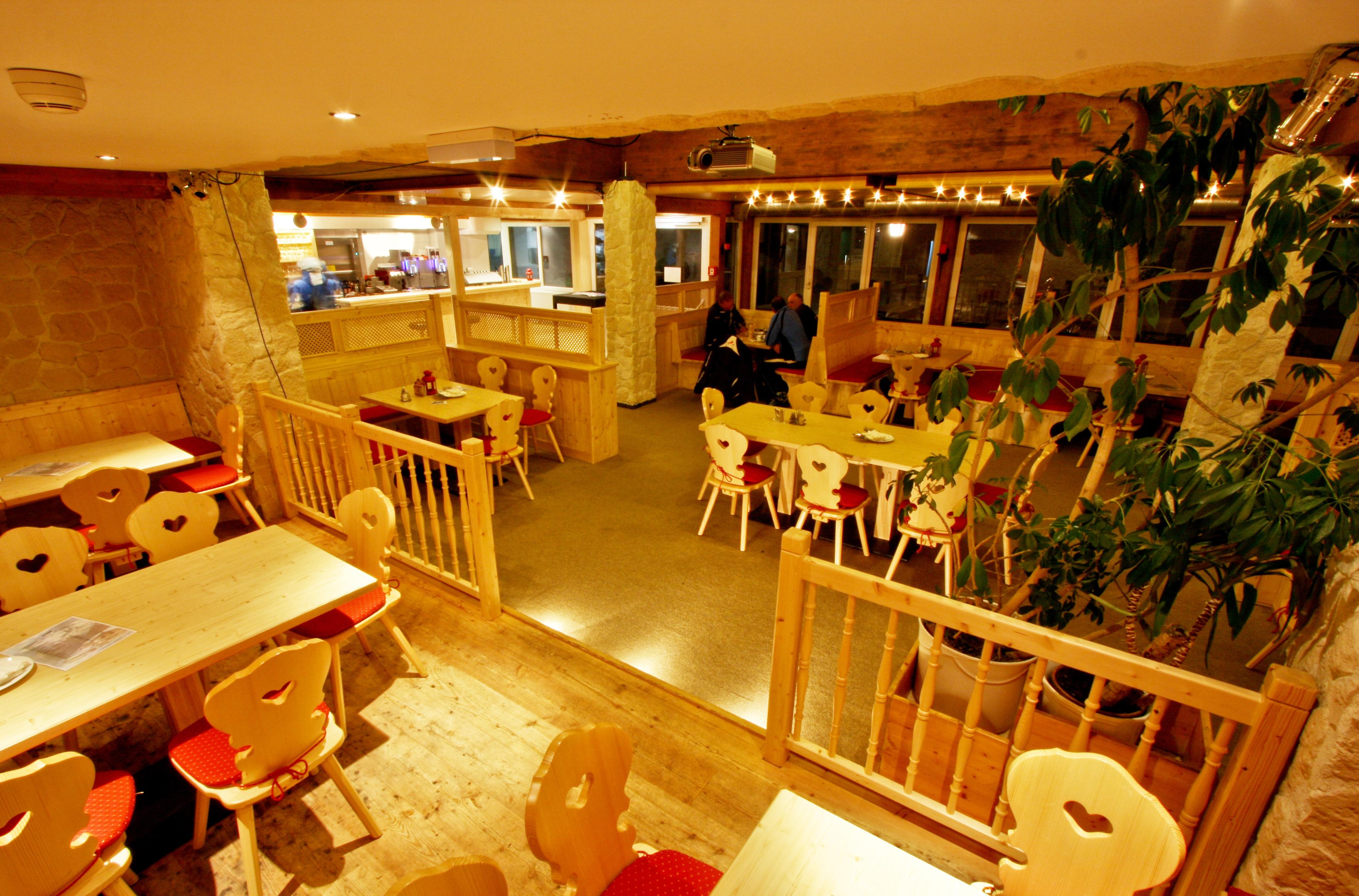 Alpenhotel Garfrescha slide 3