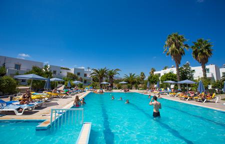 Hotel Alexandra Beach  slide 2