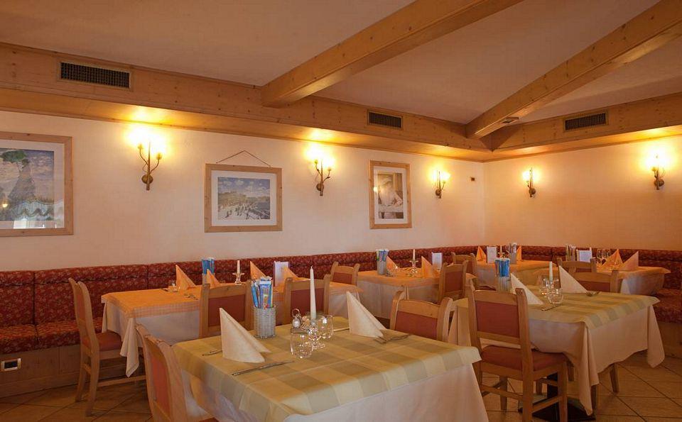 Hotel Amerikan slide 3