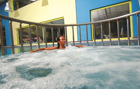 Hotel Alaiye Kleopatra - vintersol slide 2