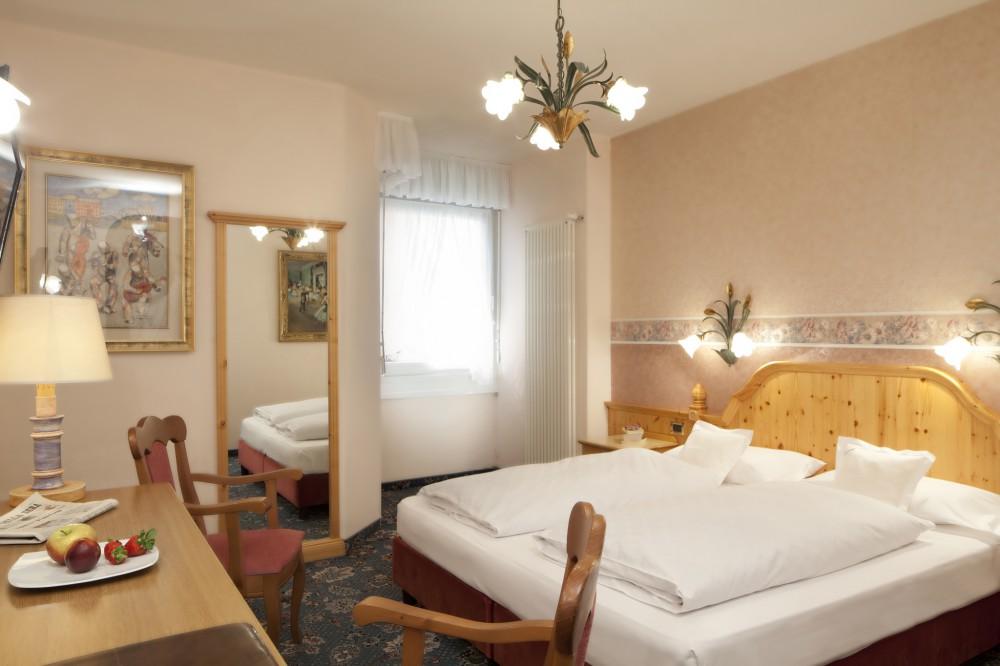 Sporthotel Arabba slide 5