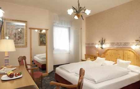 Sporthotel Arabba slide 5