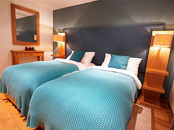 Chalet Ski Heaven Veysonnaz slide 3