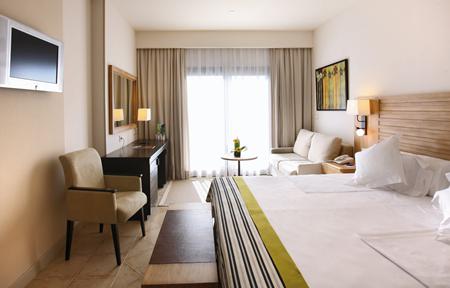 Hotel Barceló Punta Umbría Beach Resort  slide 3