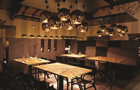 Alexander Charme Hotel slide 3