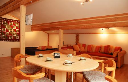 Chalet Bernie slide 3