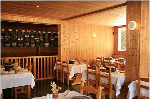 Hotel Les Lans slide 5