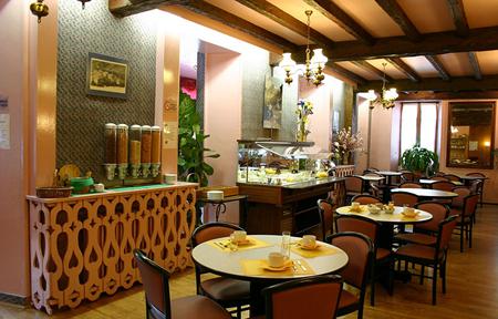 Grand Hotel de Valloire et du Galibier slide 4