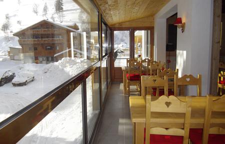 Hotel de la Valentin slide 5